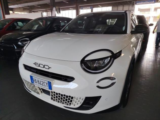 FIAT 600e Red rif. 24181153