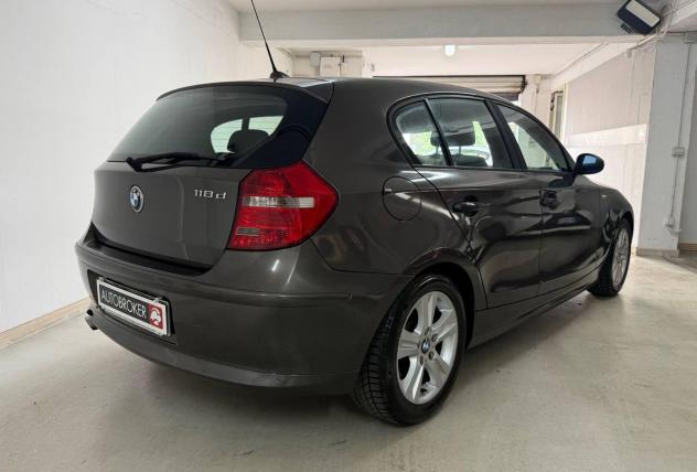 BMW Serie 1 118 d cat 5 porte Futura DPF - Foto 3
