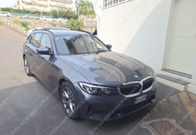 BMW 318 d Touring Sport Aut Nav Cam UNIPRO IVA DEDUCIBILE rif. 24113121