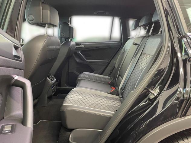 Volkswagen Tiguan 2.0 150CV DSG 2.0 TDI R-Line *LED*NAVI*COCKPIT* - Foto 8