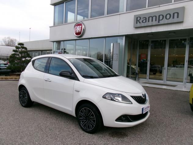 Lancia Ypsilon Ypsilon 1.0 FireFly 5 porte S&S Hybrid Gold Plus - Foto 6
