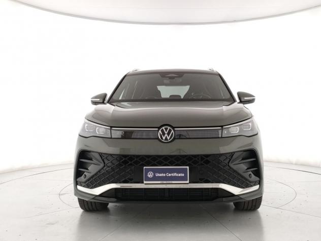 Volkswagen Tiguan Nuova R-Line 1.5 eTSI ACT 110 kW (150 CV) DSG - Foto 2