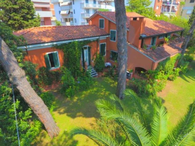 Villa in vendita a Avenza - Carrara 450 mq Rif: 1209327 - Foto 5