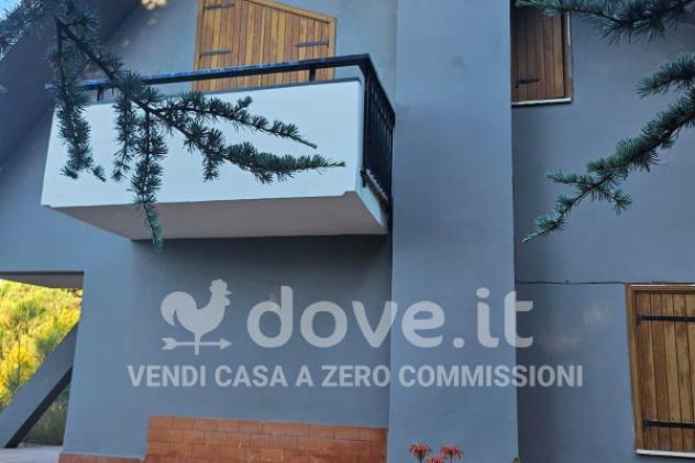 Villa di 150 m² con 4 locali in vendita a Nicolosi - Foto 2