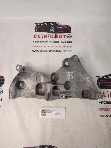 SUPPORTO ALTERNATORE MERCEDES Classe B W246 2° Serie A607201009 607951 (K9K) diesel 1461 (12)