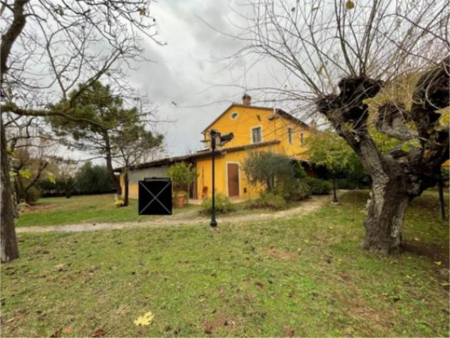 Immobile in asta di 255 m², box auto in vendita a Terre Roveresche - Foto 3