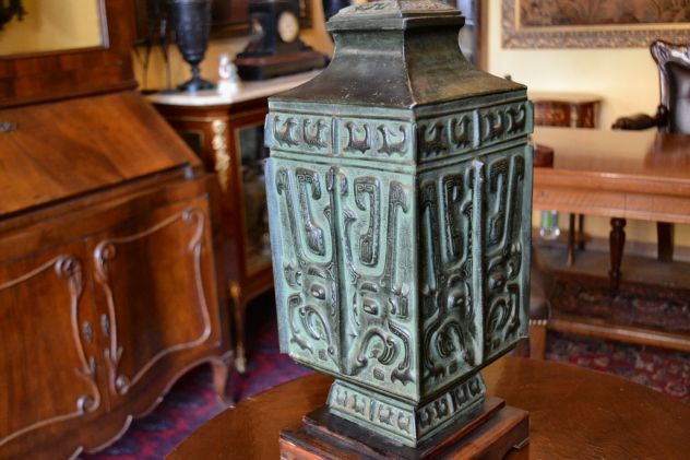 Lampada da tavolo cinese anni 60 in bronzo - Foto 4
