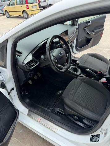 Ford Fiesta 1.5 TDCi 5 porte Vignale 86 cv ST LINE - Foto 9