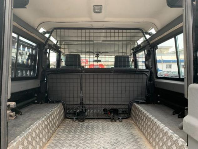 LAND ROVER Defender 110 2.5 Td5 Station Wagon ARIA COND. + ABS + ETC rif. 24157272 - Foto 8