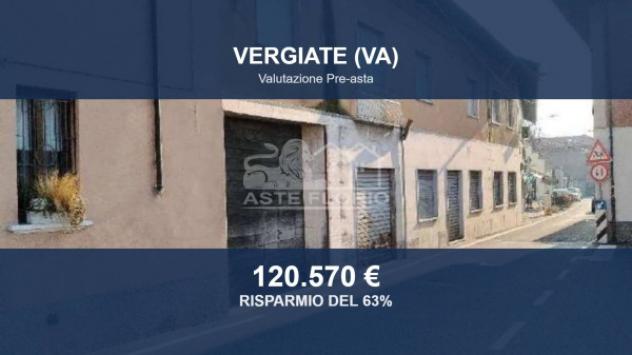Immobile in asta di 1191 m² in vendita a Vergiate