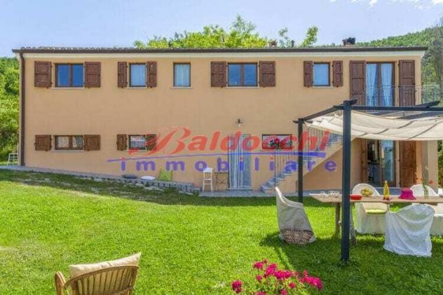 CASA INDIPENDENTE POSIZIONE ALTAMENTE PANORAMICA CON PISCINA - Foto 6