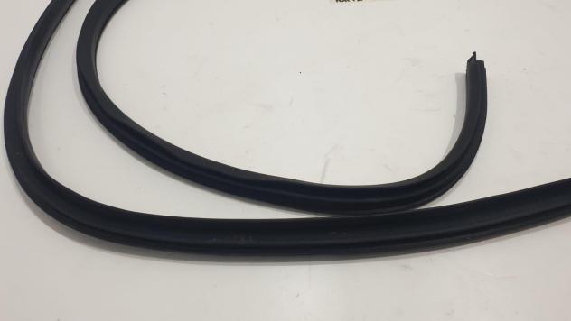 GUARNIZIONE PORTIERA ANTERIORE SINISTRA JEEP Compass Serie 05074643AJ (1115) - Foto 6