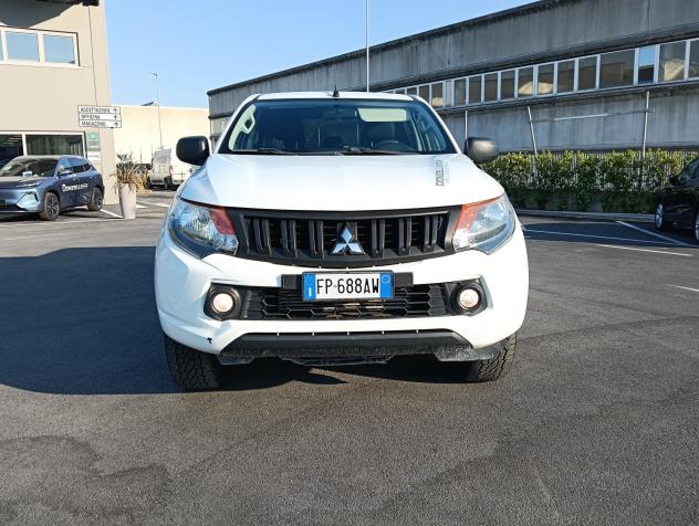 Mitsubishi L200 2.4 DI-D/154CV Double Cab Inform - Foto 9