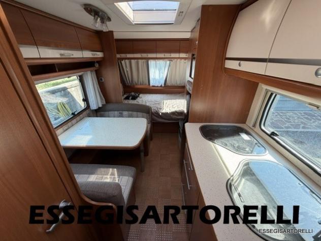 CARAVELAIR VENICIA CARAVAN 6 POSTI MOVER CLIMA FRIGO MAXI 2014 PARETI LISCIE - Foto 10