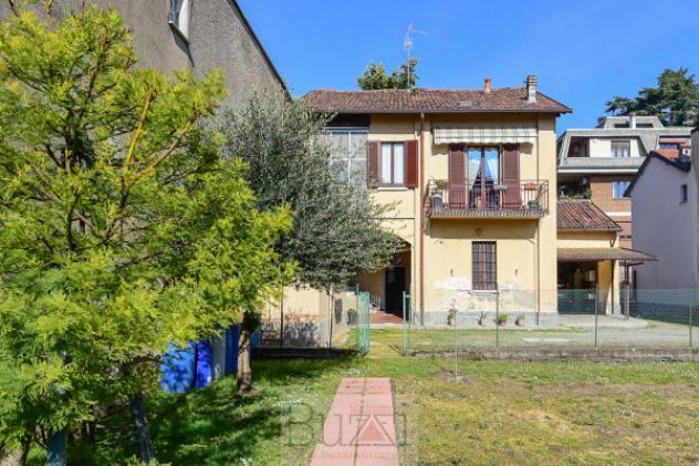 Villa di 240 m² con 5 locali e box auto in vendita a Seregno - Foto 4