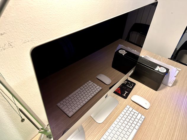 PC Apple iMac 27 Pollici - 3.4GHz i5 QC i5 Turbobooster 3.9 GHz - 8GB RAM - 1TB - Foto 2