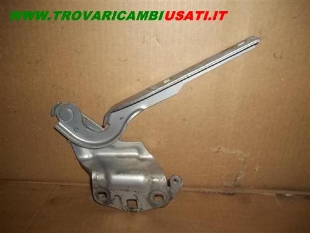 CERNIERA COFANO ANT. S. VOLKSWAGEN PASSAT CC (35)  Carrozzeria  Lamierati esterni  Cofano  Cerniera cofano  VOLKSWAGEN - CC - 01-03-2012 - 01-11-2015,