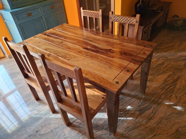 Tavolo palissandro indiano (Sheesham) + 4 sedie