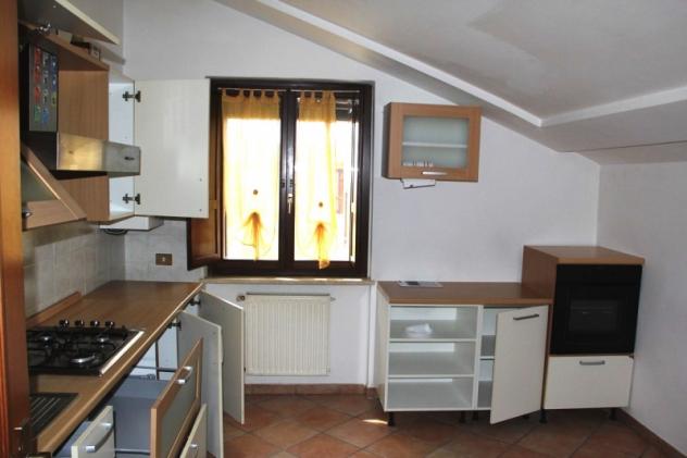 Orvieto (La Svolta) - Vendesi appartamento mansardato con garage e balconi. - Foto 3