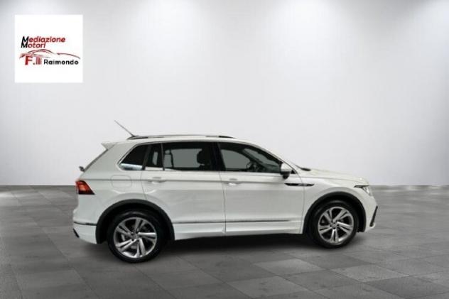 Volkswagen Tiguan 1.5 TSI 150 CV DSG ACT R-Line - Foto 3