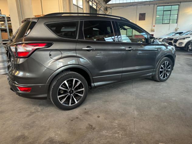 Ford Kuga 2.0 TDCI 150 CV S&S 4WD Powershift ST-Line - Foto 5