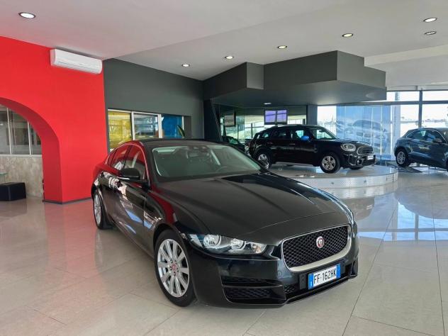 JAGUAR XE 2.0 D PORTOFINO 180cv - Foto 4