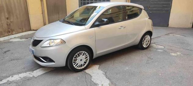 LANCIA Ypsilon 1.2 69 CV 5 porte Gold rif. 23944192