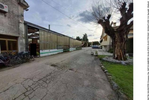 Immobile in asta di 26500 m² in vendita a Vittorio Veneto - Foto 2