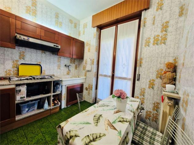 V005521 - QUADRILOCALE IN BIFAMILIARE CON TAVERNA E GIARDINO !!! - Foto 8