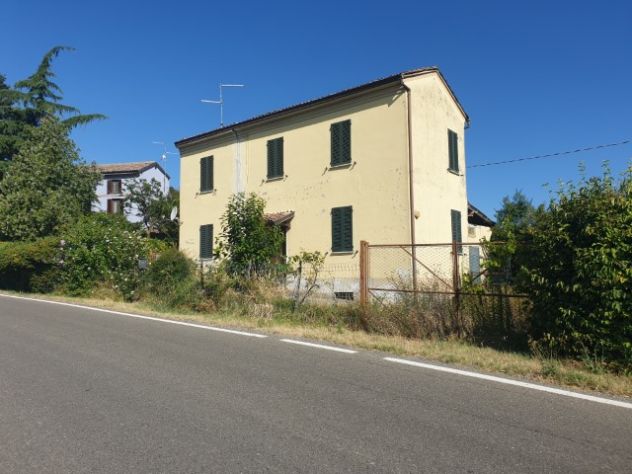 CASA INDIPENDENTE VICINANZE ZIANO PIACENTINO - Foto 10