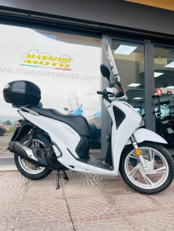 HONDA SH 150 TUTTO INCLUSO ANCHE PASSAGGIO rif. 23816291 - Foto 5