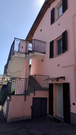 BILOCALE ARREDATO A CALOLZIO CON POSTO AUTO - Foto 2