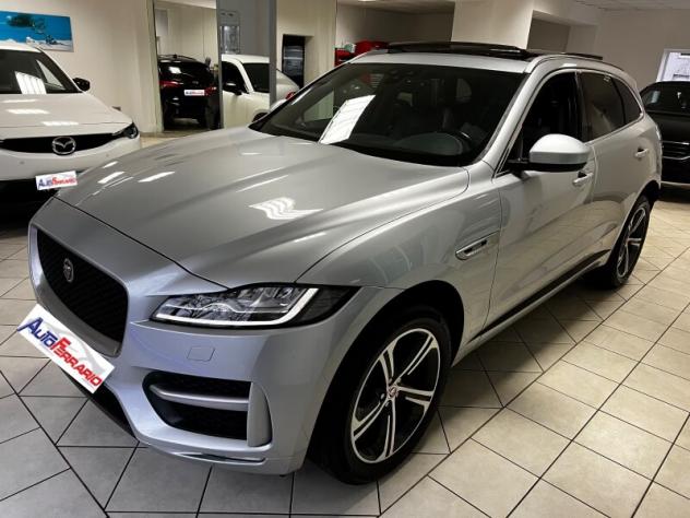 JAGUAR F-Pace (X761) F-Pace 2.0 250 CV AWD aut. R-Sport - Foto 4