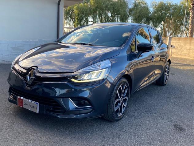 Renault Clio dCi 8V 90 CV 5 porte Moschino Intens - Foto 3
