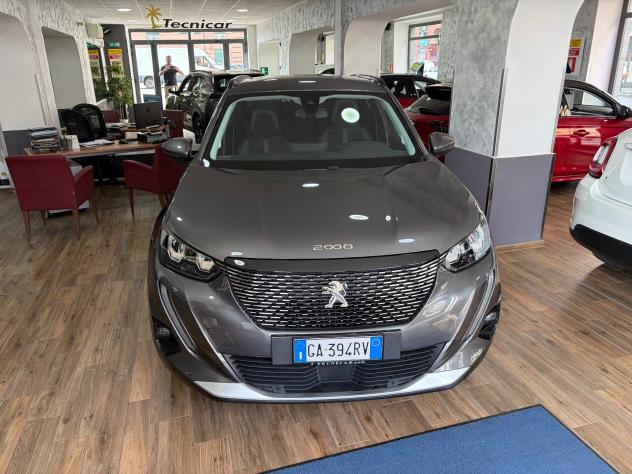 Peugeot 2008 PureTech 130 S&S Allure - KM 31.000 - Foto 2