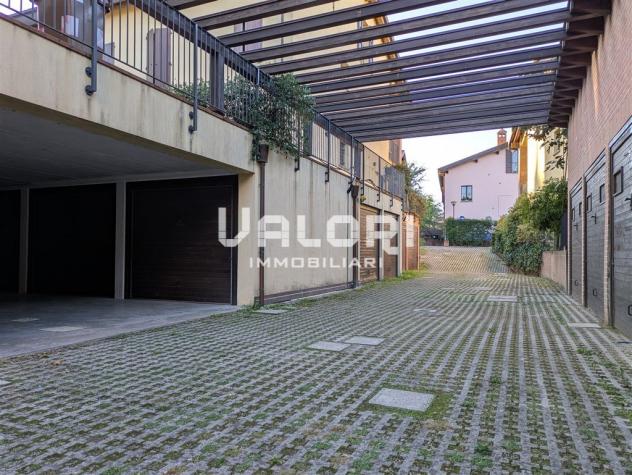 BILOCALE AL PIANO TERRA CON INGRESSO INDIPENDENTE, CORTE ESCLUSIVA E GARAGE - Foto 19