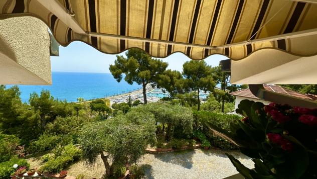 Villa in vendita a Imperia