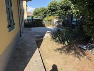 Bilocale in affitto a Sarzana