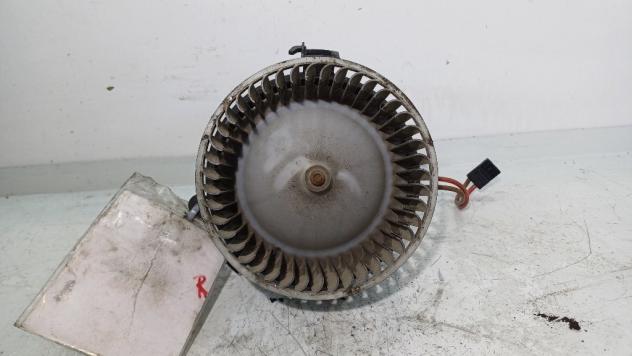 MOTORINO VENTILAZIONE ABITACOLO MERCEDES Classe GLK Serie (X204) V7771001 651916 diesel 2143 (0815)