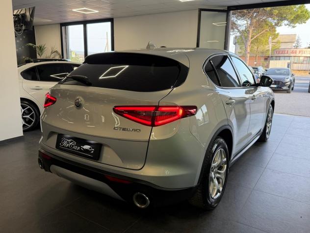 ALFA ROMEO STELVIO 2.2 160CV RWD NAVI CRUISE CAM ANNO 2021 - Foto 4