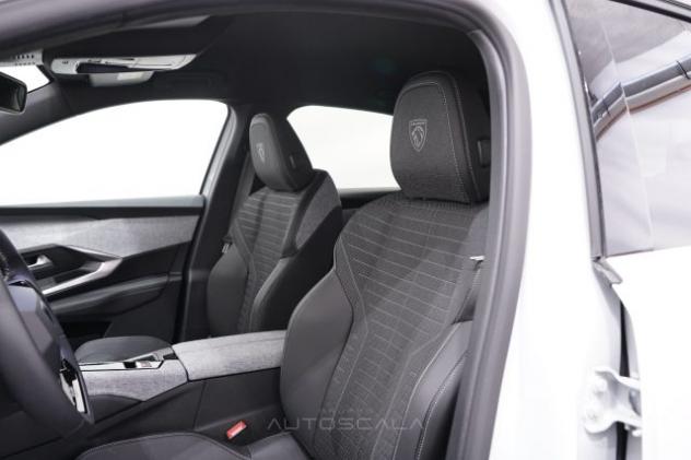 PEUGEOT 3008 1.2 Hybrid 145cv e-DCS6 GT rif. 24140272 - Foto 10