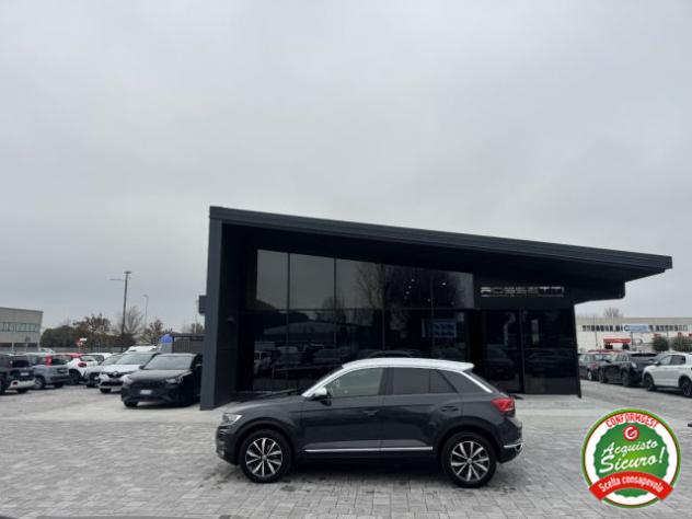 VOLKSWAGEN T-Roc 1.5 TSI DSG Style BlueMotion Technology rif. 23080136 - Foto 2