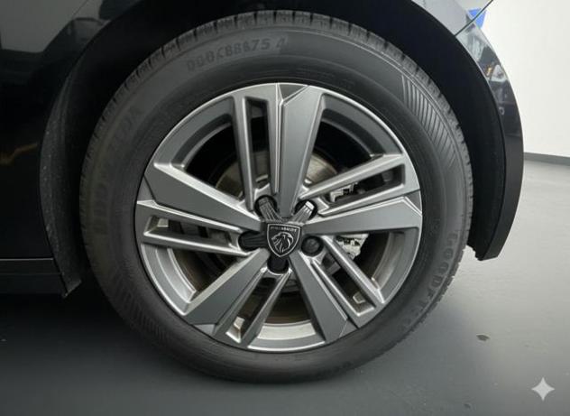 PEUGEOT 308 SW Active Pack 130cv Turbo S&S rif. 23356206 - Foto 7