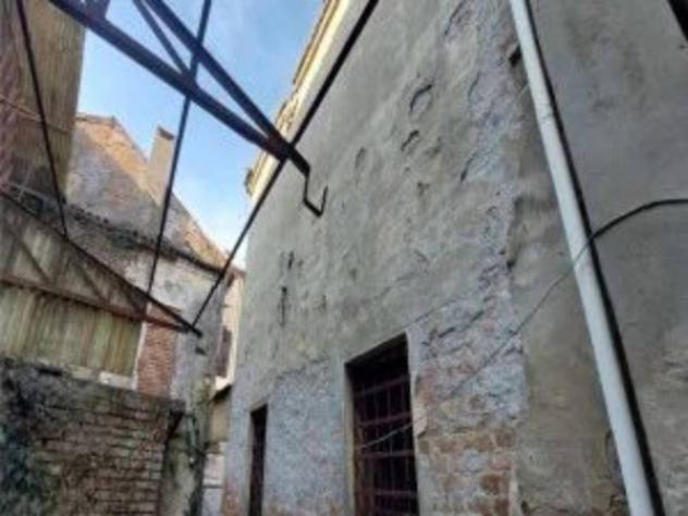 Immobile in asta di 567 m² con più di 5 locali in vendita a Adria - Foto 3