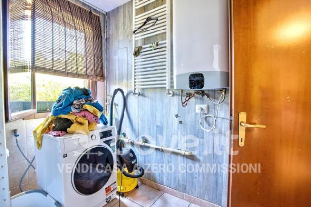 Villa di 210 m² con 4 locali in vendita a Porto Valtravaglia - Foto 19