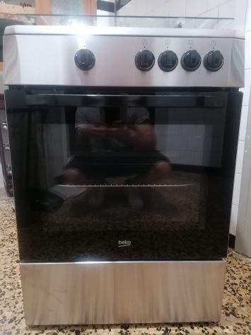 Cucina a gas acciaio inox 4 fornelli marca Beko - Foto 2