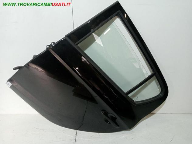 PORTA POST. SX NERO CON ALZ MAN. / SE 999-U1559930 Carrozzeria  Lamierati esterni  Porte  Porta post. sx. HYUNDAI - i 20 - 2012  2014