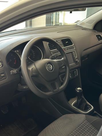 Volkswagen Polo 1.4 TDI 5p. Trendline BlueMotion Technology - Foto 7