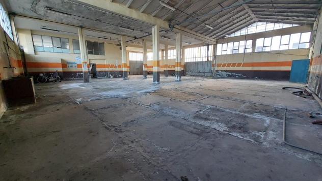 Magazzino in vendita a Pontedera 556 mq Rif: 1379399 - Foto 2