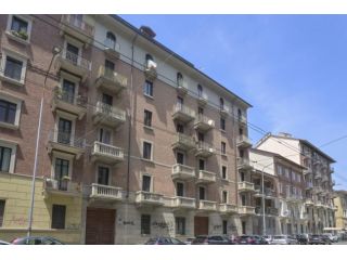 Trilocale in affitto a Torino